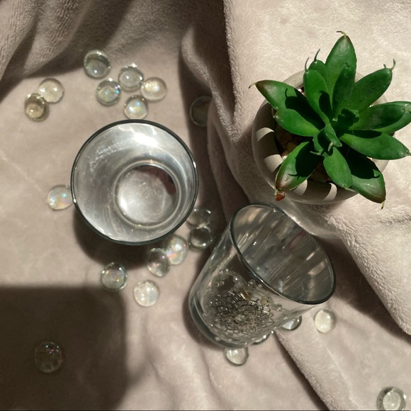 ‼️3/$33‼️ ✨🍶CANDLE HOLDERS🍶✨ - Picture 3 of 3